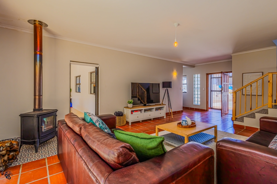 3 Bedroom Property for Sale in Myburgh Park Western Cape